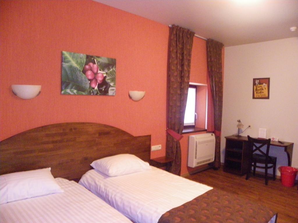 Hotel Van Reeth'S Koffiebranderij Puurs Room photo