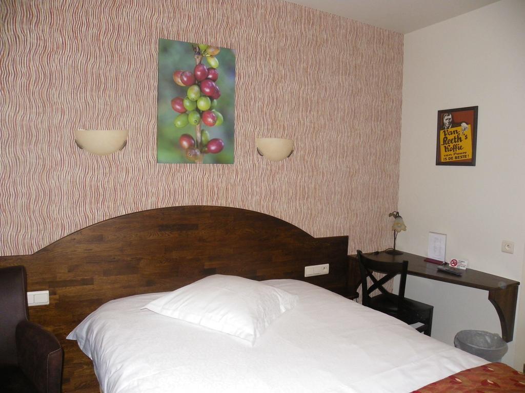 Hotel Van Reeth'S Koffiebranderij Puurs Room photo